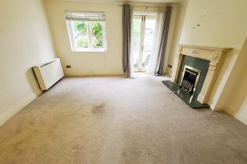 1 bedroom ground floor flat for sale, Crownhill Court, Droylsden