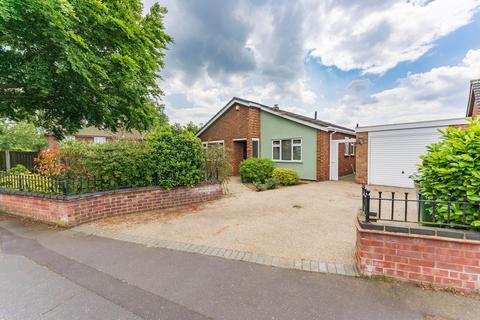 3 bedroom detached bungalow for sale, Recreation Ground Road, Norwich