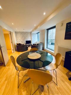 2 bedroom flat to rent, Grosvenor Terrace, London, SE5
