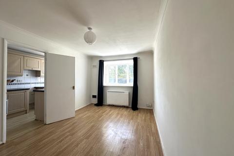 1 bedroom flat for sale, Grays, Essex, RM17