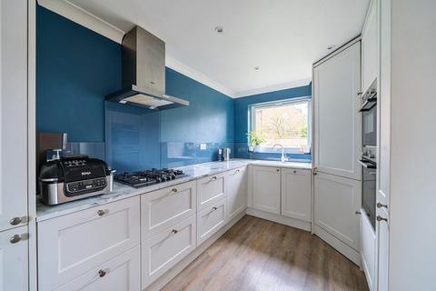 12 Palmer Close, Shefford, SG17 5EE