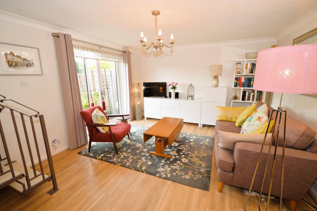 Living/dining room