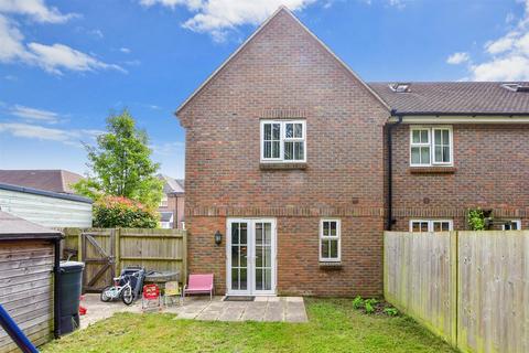 2 bedroom end of terrace house for sale, Taylors Copse, Fishbourne, Chichester, West Sussex