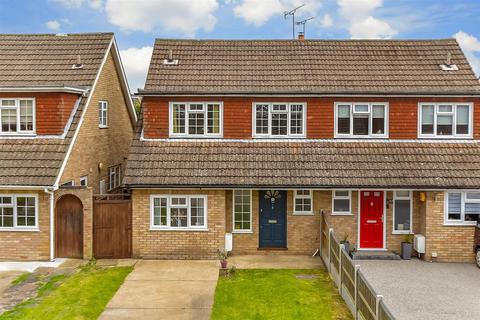 4 bedroom semi-detached house for sale, Jacks Close, Wickford, Essex