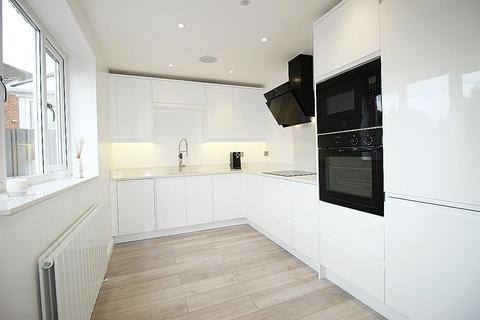 34 Bateman Road, Hellaby, Rotherham, S66 8HA