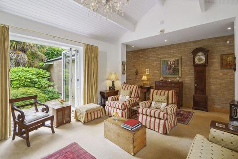 Applegarth Douro Road, Cheltenham, GL50 2PF