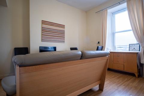 2 bedroom flat for sale, Grahams Road, Falkirk FK2