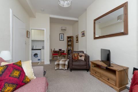 1 bedroom flat for sale, 18/2 Waverley Park, Edinburgh, EH8 8ET