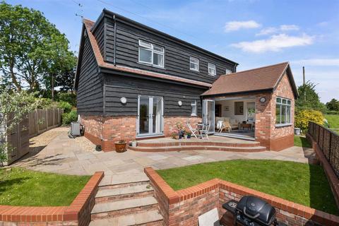 3 bedroom detached house for sale, Chatley, Droitwich