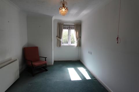 1 bedroom flat to rent, St Georges Avenue, Stamford, PE9