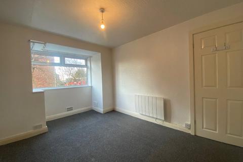 2 bedroom flat to rent, Kingsleigh Road, Heaton Mersey, Stockport, SK4