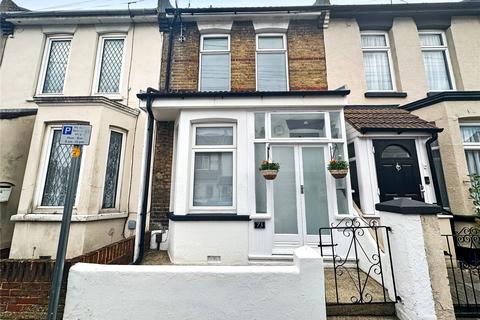 3 bedroom terraced house for sale, May Road, Gillingham, Kent, ME7