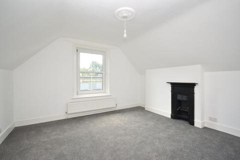 2 bedroom flat for sale, Cheriton Road, Folkestone CT19