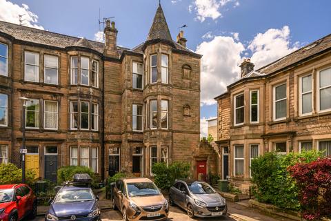 45 Rosslyn Crescent, Edinburgh, EH6 5AT