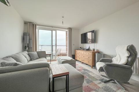 2 bedroom apartment to rent, Newfoundland Way, Portishead, Bristol, Somerset, BS20