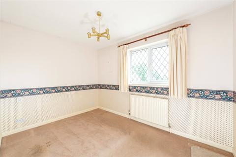 4 bedroom detached house for sale, Grange Walk, Toddington, Dunstable, Bedfordshire, LU5