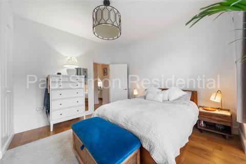 74 Raleigh Road, London, N8 0JA