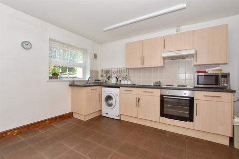 1 bedroom ground floor flat for sale, Canterbury Road, Folkestone, Kent