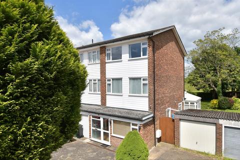 4 bedroom end of terrace house for sale, Orchard Way, Lower Kingswood, Surrey