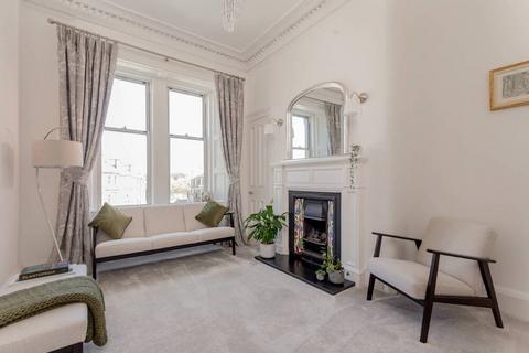 2 bedroom flat for sale, 33/8 Comely Bank Place, Comely Bank, Edinburgh, EH4 1ER
