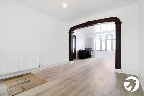 4 bedroom end of terrace house to rent, St. Marks Avenue, Northfleet, Gravesend, Kent, DA11