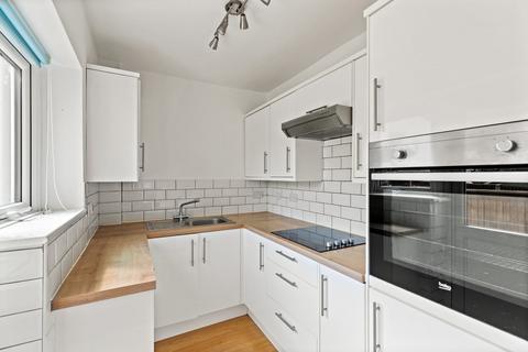1 Glenfield Road, Dover, CT16 2AL