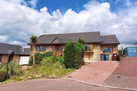 3 bedroom detached house for sale, Windermere Road, Bacup, Rossendale, OL13