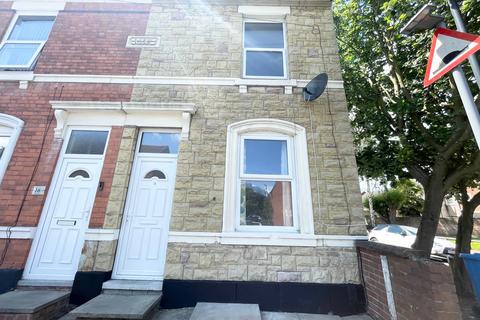2 bedroom terraced house to rent, Woods Lane, Derby, Derby, DE22