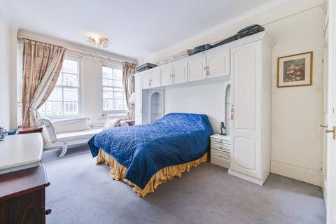 3 bedroom flat for sale, Bryanston Court, Marylebone, London, W1H