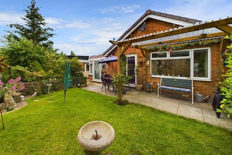 2 bedroom bungalow for sale, St. Albans Close, Cheltenham, Gloucestershire, GL51