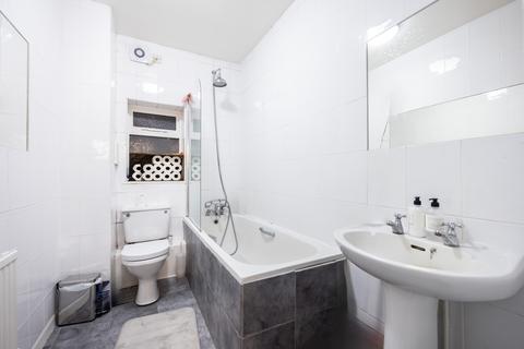 Flat 2, 67 Usher Road, London, E3 2HA
