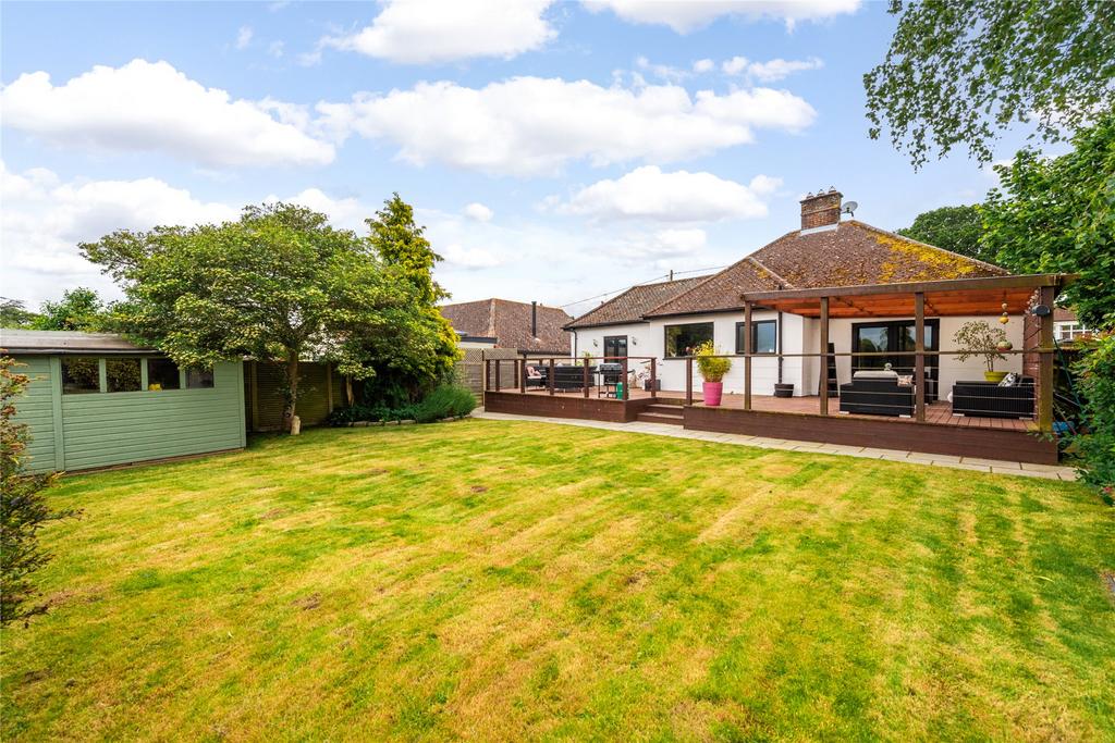 Langley Village, Langley, Hitchin... 3 bed bungalow for sale £650,000