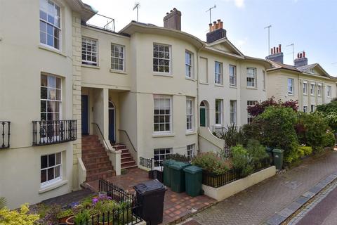 1 bedroom ground floor flat for sale, Hanover Crescent, Brighton, East Sussex