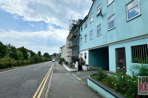 1 bedroom flat for sale, Eastcliffe Heights, Radnor Bridge, Folkestone, Kent CT20