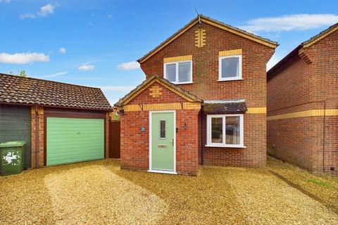 3 bedroom detached house for sale, Thyme Close, Thetford