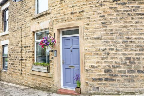 2 bedroom cottage for sale, Platt Street, Glossop SK13