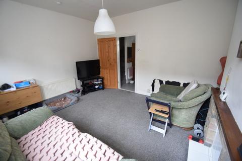 2 bedroom terraced house for sale, Helen Street, Bradford BD18