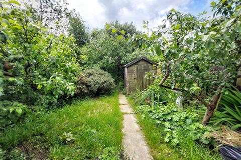 108 Booth Crescent, Waterfoot, Rossendale, BB4 9BU