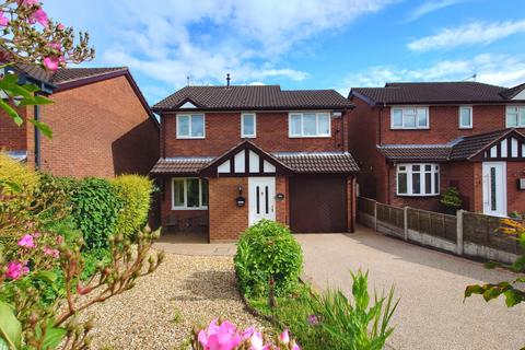 4 bedroom detached house for sale, Woodruff Close, Packmoor, Stoke-on-Trent