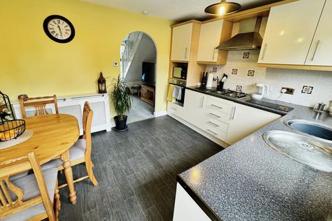 2 bedroom terraced house for sale, Greenwood Drive, Telford TF5