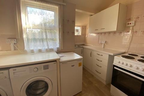 5 bedroom terraced house to rent, Kings Road, Exeter