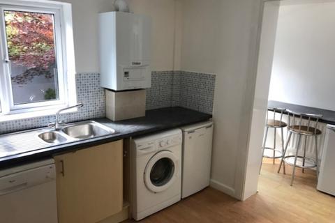4 bedroom townhouse to rent, King Edward Street, Exeter
