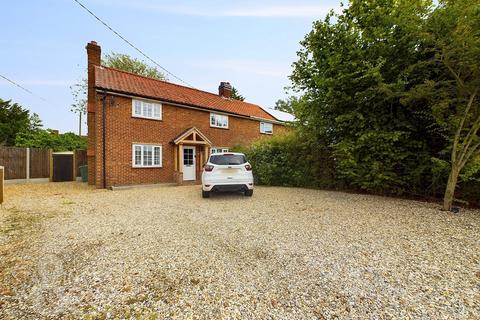 4 bedroom semi-detached house for sale, Julians Way, Pulham Market, Diss