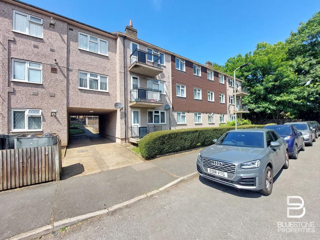 Brunswick Court, Anerley Road 3 bed flat for sale - £300,000