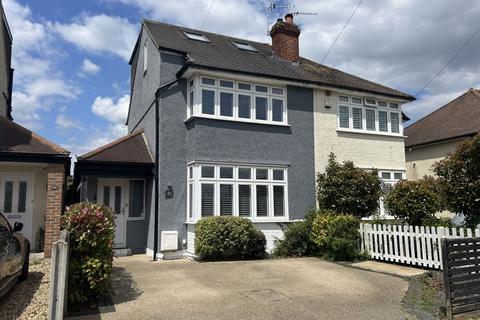 32 Cedarcroft Road, Chessington, KT9 1RP