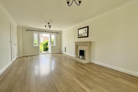 4 bedroom link detached house for sale, Kingston Lane, Winford