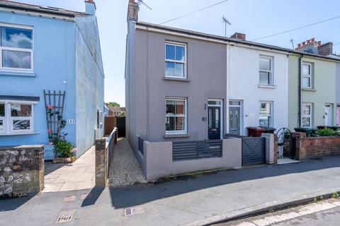 2 bedroom end of terrace house for sale, Grove Road, Chichester