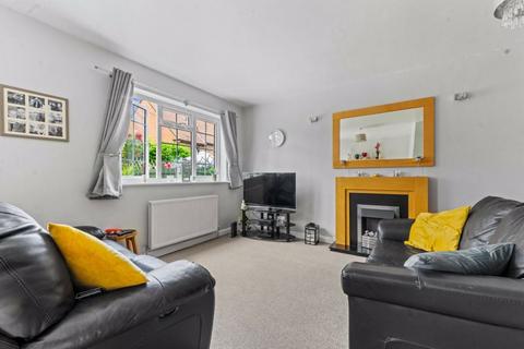 4 bedroom semi-detached house for sale, Hilldale Road, Sutton