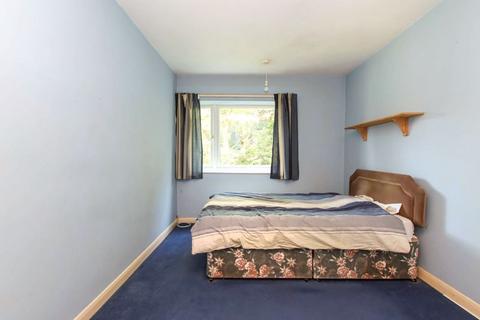 1 bedroom flat for sale, Fern Drive, Hemel Hempstead