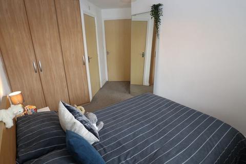 2 bedroom apartment for sale, Apt 4, 14 Heyden Close